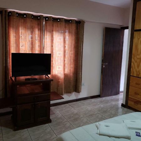 Apart Hotel El Duende Puerto Iguazú Kültér fotó