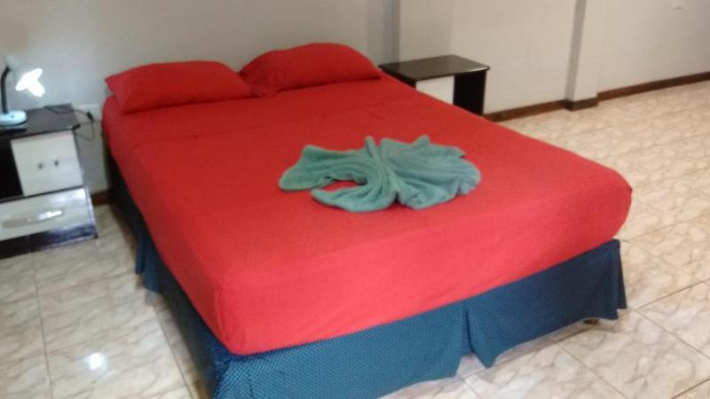 Apart Hotel El Duende Puerto Iguazú Kültér fotó